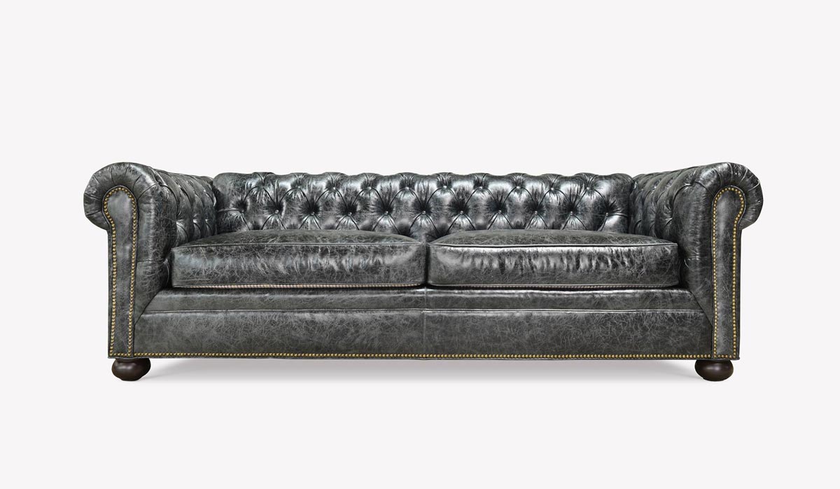 Irving Classic Chesterfield Sofa in Black Leather